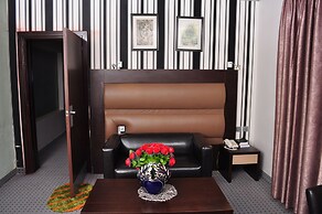 Mardezok Hotel