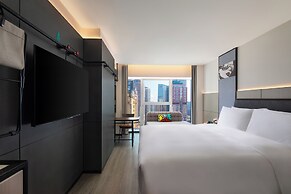 Moxy Chongqing