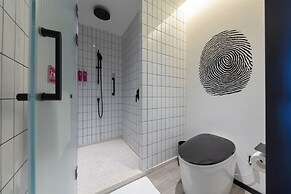 Moxy Chongqing