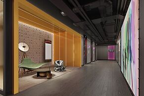 Moxy Chongqing