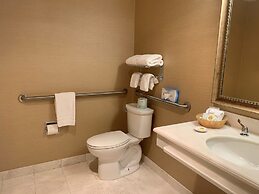 Cow Hollow Inn & Suites