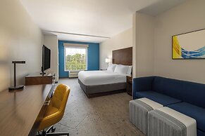 Holiday Inn Express & Suites Aiken by IHG