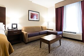 Holiday Inn Express & Suites Aiken by IHG
