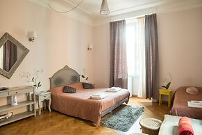 Il Sesto Suites Central