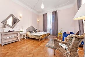 Il Sesto Suites Central