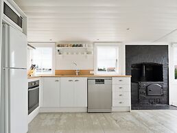 Low Head Pilot Station