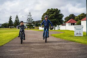 Low Head Pilot Station