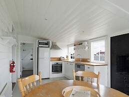 Low Head Pilot Station