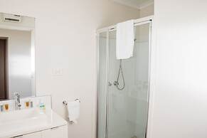 Low Head Pilot Station