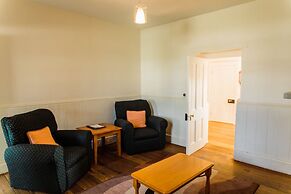 Low Head Pilot Station