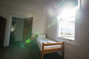 Low Head Pilot Station