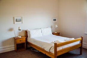 Low Head Pilot Station