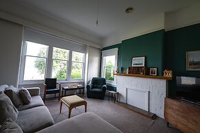 Low Head Pilot Station