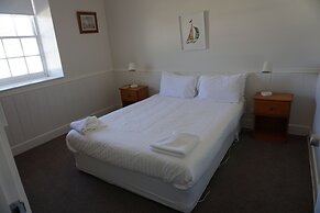 Low Head Pilot Station