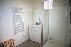 Low Head Pilot Station