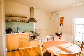 Low Head Pilot Station