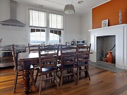 Low Head Pilot Station