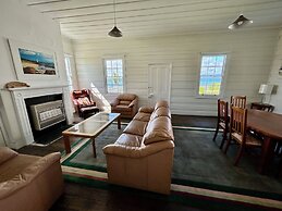 Low Head Pilot Station