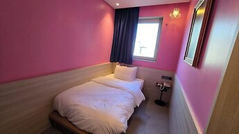 Le Mong Hotel