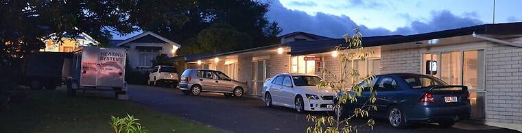 Broadway Lodge Motel