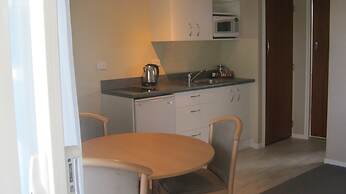 Broadway Lodge Motel