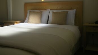 Broadway Lodge Motel