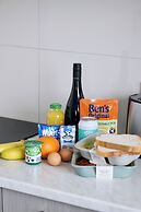 Quest Melbourne Airport