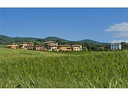 Borgo di Pomaia