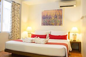 Villa Cha Cha Banglumphu