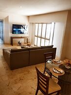 Tres Vidas Acapulco Suites