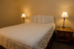 Silver Moon Inn