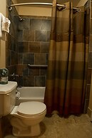 Silver Moon Inn