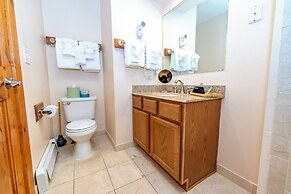 Silver Moon Inn