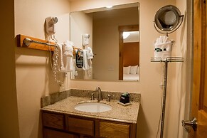Silver Moon Inn