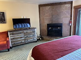 Silver Moon Inn