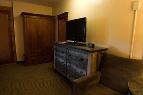 Silver Moon Inn