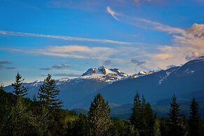 Stoke Hotel SureStay Collection by Best Western