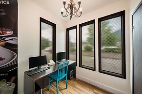 Stoke Hotel SureStay Collection by Best Western