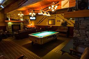 Grizz Hotel