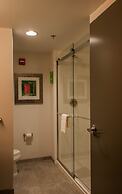 Hampton Inn & Suites Mishawaka/South Bend at Heritage Square