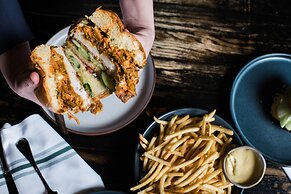 Kimpton Hotel Monaco Pittsburgh by IHG