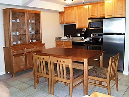 GetAways at Park Regency Resort