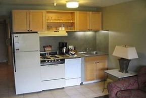 GetAways at Park Regency Resort