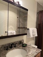 GetAways at Park Regency Resort