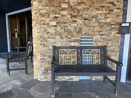 GetAways at Park Regency Resort