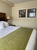 GetAways at Park Regency Resort