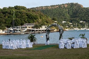 Copper and Lumber Store Hotel