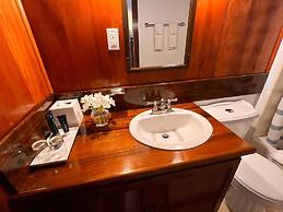 Copper and Lumber Store Hotel