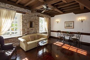 Copper and Lumber Store Hotel