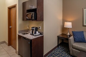 Holiday Inn Express & Suites Lebanon by IHG